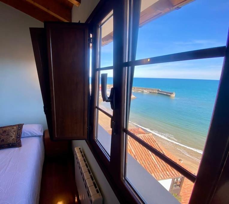 El Balcon Del Escanu Lastres Eksteriør billede
